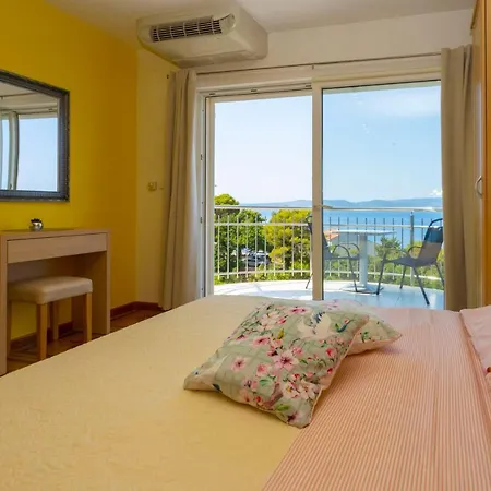 Dream View *